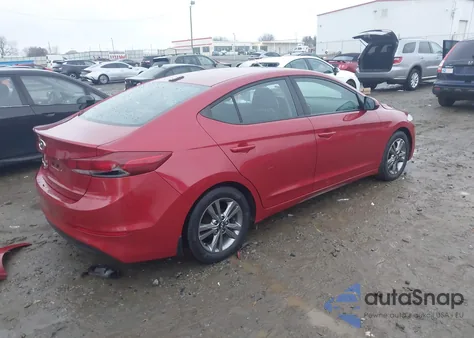 2017 Hyundai Elantra Value Edition z USA, uszkodzony, nr VIN 5NPD84LF8HH159008